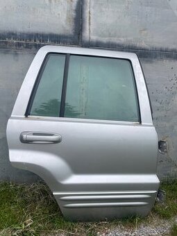 Jeep grand cherokee dvere