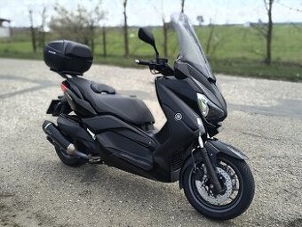 Yamaha Xmax 400