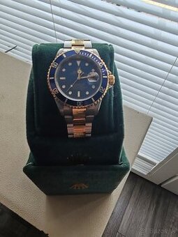 Predám krásne hodinky Rolex Submariner gold