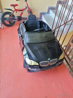 Elektrické autíčko BMW