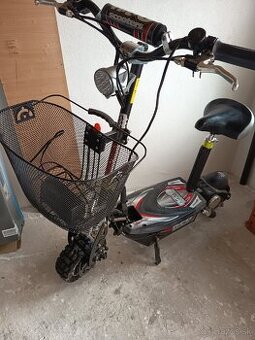 Predám elektrický Nitro scooter zo sedadlom