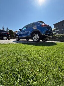VOLKSWAGEN T-ROC DSG