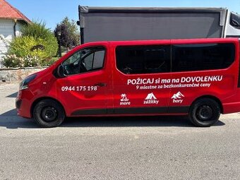 Požičaj SI 9 miestne auto