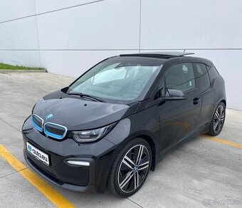 BMW i3 94 Ah REX, 2018 Full výbava