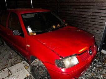 Polo 5 dverove rok 1994-2002