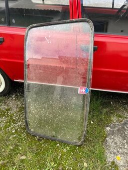 Zadné sklo škoda 120l 105l