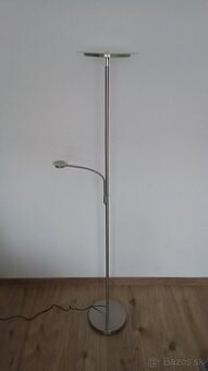 Stojacia LED lampa