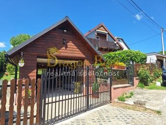 PREDAJ – Rodinný dom s garážou a altánkom – ČERVENÁ VODA