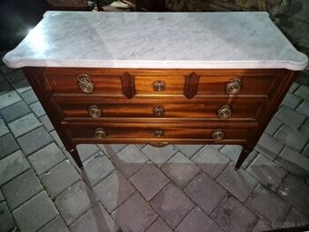 24 - Predám elegantnú komodu v štýle Ľudovíta XVI