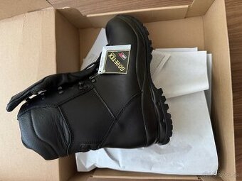 Kanady Goretex zimné 29,5