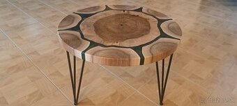 Konferenčný stolík