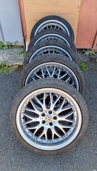 225/40 R18 92Y 4ks+ rezerva -elektrony-disky s letnými pneu