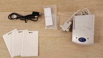 Promag PCR-300, čítačka kariet a čiarových kódov RFID