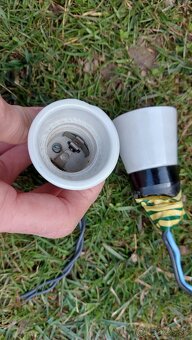 Porcelánové objímky