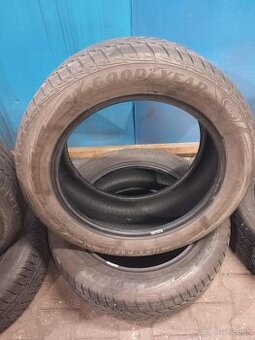 Pneumatiky zimné - Goodyear 235/55/R18