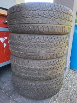 Matador Sibir Snow 215/60 r16 H XL