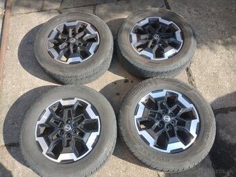 Predam orig alu r18 na nissan navara 255/60 r18