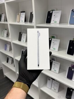 ZÁRUKA 2 ROKY /  NOVÝ Apple iPhone Air 256GB Sky Blue