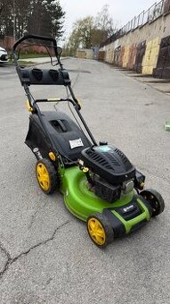 Kosačka s pojazdom Fieldman