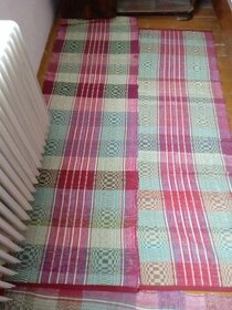 Ručne tkaný koberec so vzormi - 1