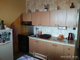 Predaj 2-izbový byt s balkónom, s výhľadom na V. Tatry