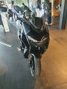 BMW C400GT