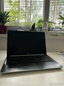HP Laptop 15-da0003nc - 1