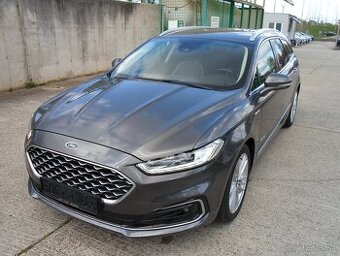 Ford Mondeo Combi 2.0 HEV Vignale 187k automat,facelift,masá