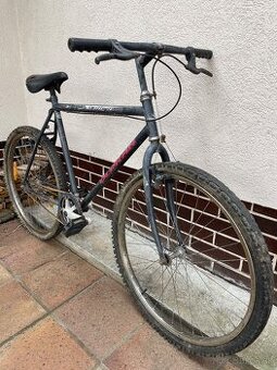 Predám starý bicykel