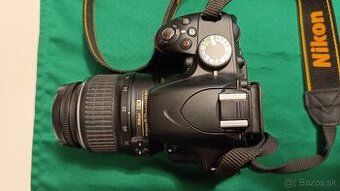 NIKON 3200