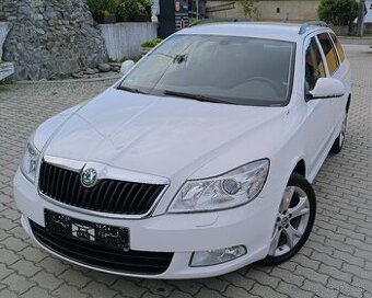 ŠKODA OCTAVIA COMBI 2.0 TDi 103KW CR FAMILY XENON NAVI ŤAŽNÉ
