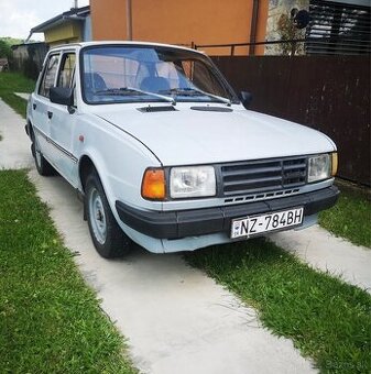 ŠKODA 120L - veterán, r.v.1988