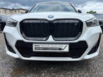 BMW iX1 xDrive M paket - elektro 230kw
