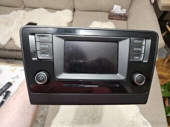 Autorádio MIB2 s bluetooth