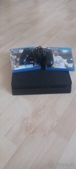 PS4 slim
