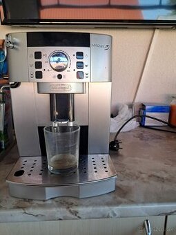 Predam delonghi magnefica S