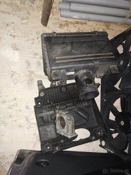 mazda rx8 v celku aj veľa dielov