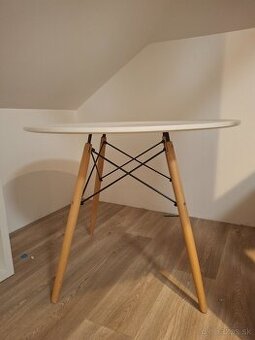 Okrúhly stôl  90cm