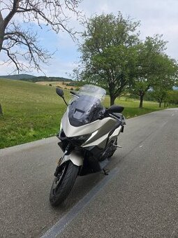 Honda Forza 750 - 2025 nový model
