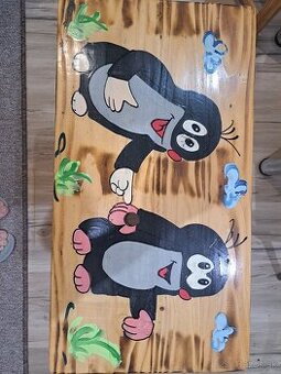 Drevený detský stôl s 2 stoličkami