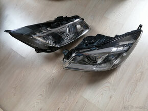 Opel Insignia xenonové světlomety