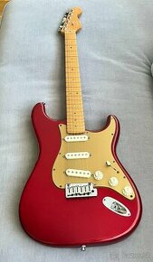 Predám Fender American Deluxe Stratocaster