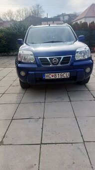 Nissan X-trial
