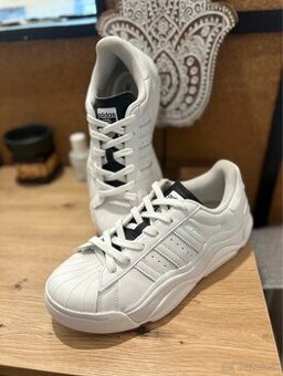 Adidas superstar millencon, adidas biele tenisky