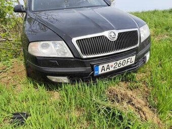 Octavia 2 combi v celku na diely