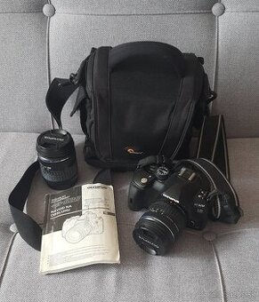 Olympus E-520