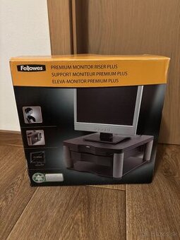 Stojan pod PC