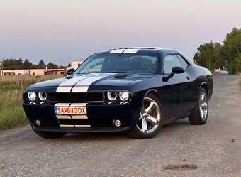 Dodge Challenger 2012 RT 5.7 HEMI vo výbave PLUS