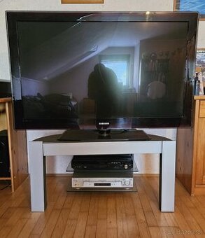 SAMSUNG PS50A756T1M - 1