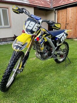 CROSS SUZUKI RM-Z250
